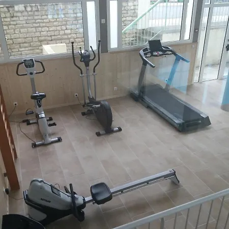 88 Les Gouverneurs 公寓